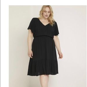 Eloquii flounce sleeve black 20 midi dress